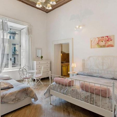 Maison La Mitra - Dimore Partenopee Неаполь Екстер'єр фото